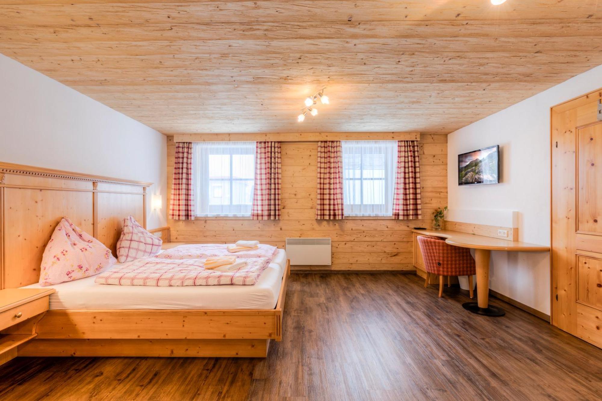 Schmiedlehenalm Apartment Obertauern Luaran gambar