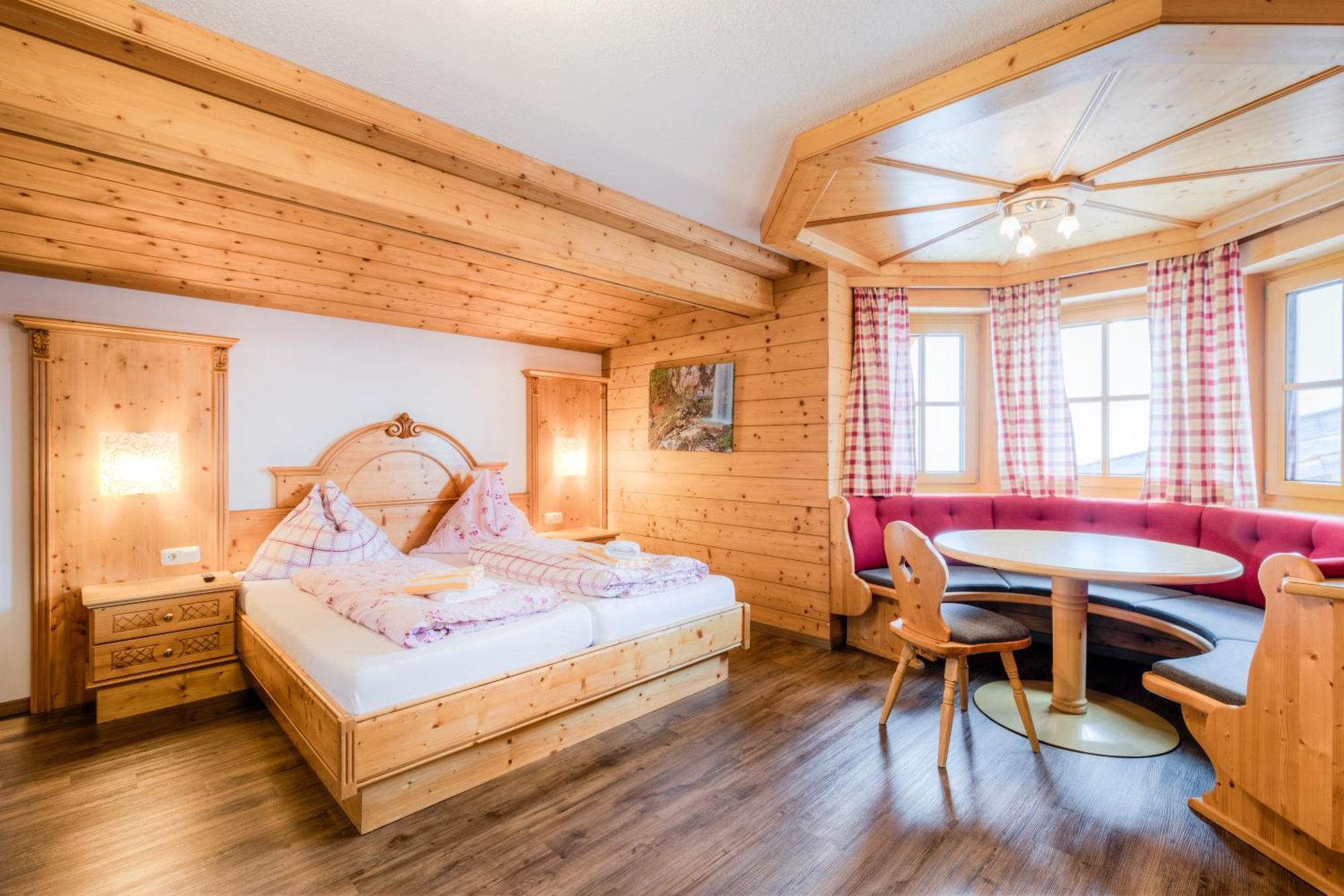 Schmiedlehenalm Apartment Obertauern Luaran gambar