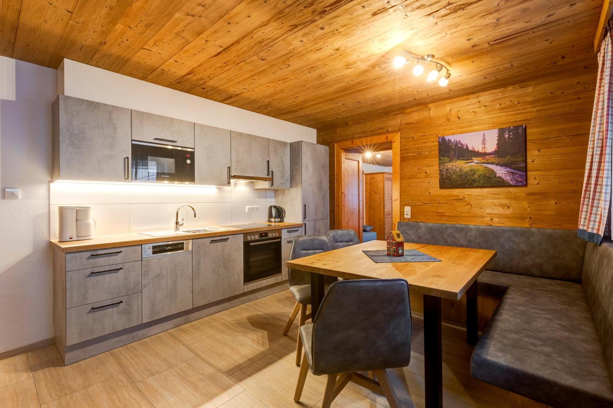 Schmiedlehenalm Apartment Obertauern Luaran gambar